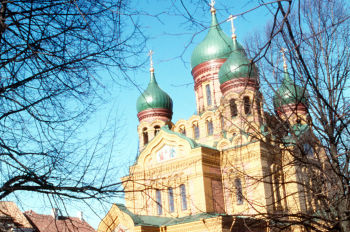 Кафедеральный православный собор Александра Невского в Таллине. Воздвигнут в 1900 году.