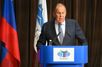 Глава МИД РФ Сергей Лавров выступил перед студентами МГИМО