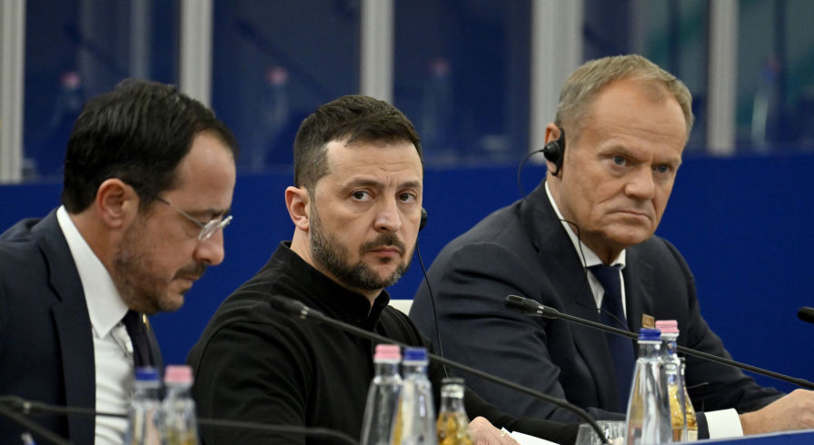 Премьер-министр Польши Дональд Туск, президент Украины Владимир Зеленский и президент Кипра Никос Христодулидис (справа налево)