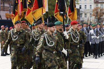 Немецкие солдаты на инаугурации 45-й немецкой бригады Бундесвера в Вильнюсе, Литва, 22 мая 2025 года