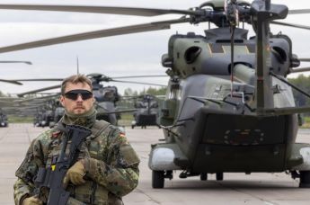 Немецкий военный на учениях НАТО в Литве