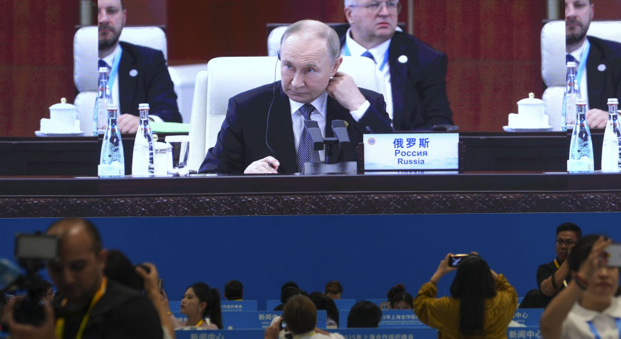 Президент России Владимир Путин на церемонии открытия саммита ШОС в Китае, 1 сентября 2025 г.