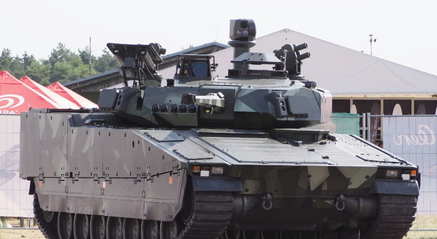 Боевая машина пехоты Stridsfordon 90