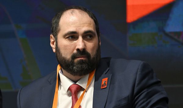 Заместитель министра энергетики РФ Эдуард Шереметцев. Международный энергетический форум EnergySpace Заместитель министра энергетики РФ Эдуард Шереметцев. Международный энергетический форум EnergySpace