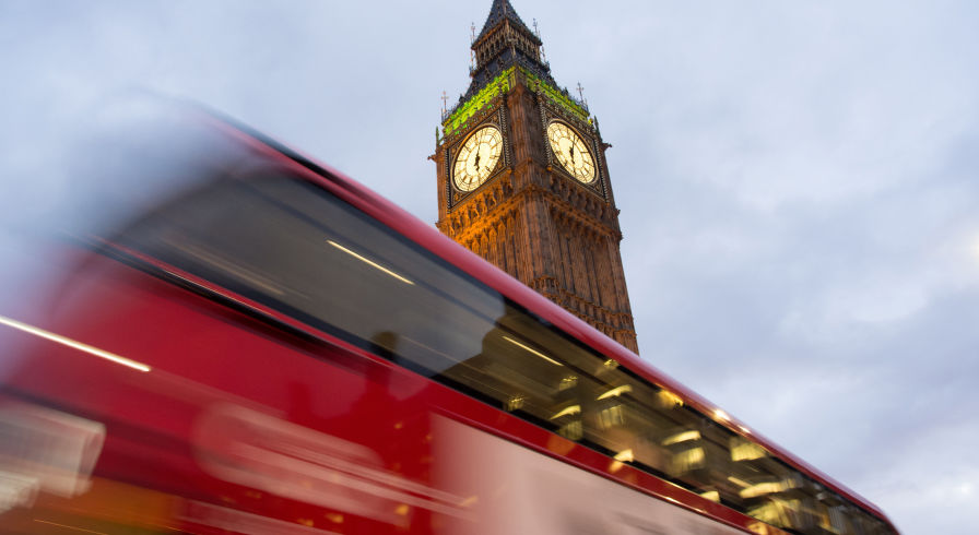 Вестминстерский дворец в Лондоне