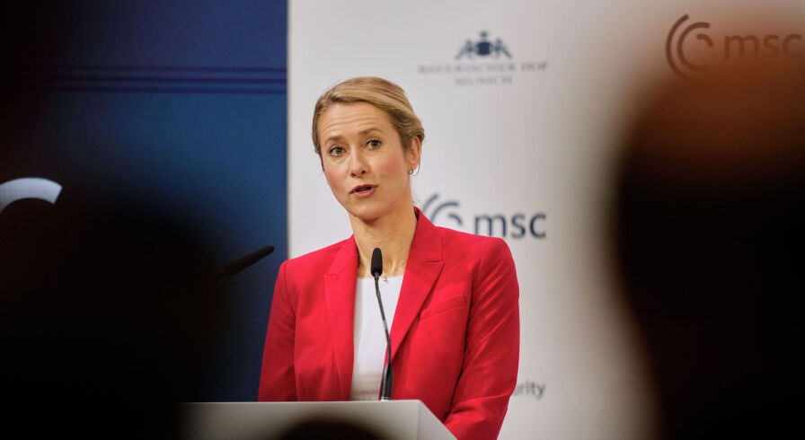 Глава внешнеполитического ведомства Европейского союза Кая Каллас выступает на Мюнхенской конференции по безопасности в Мюнхене, Германия, в воскресенье, 15 февраля 2026 года.