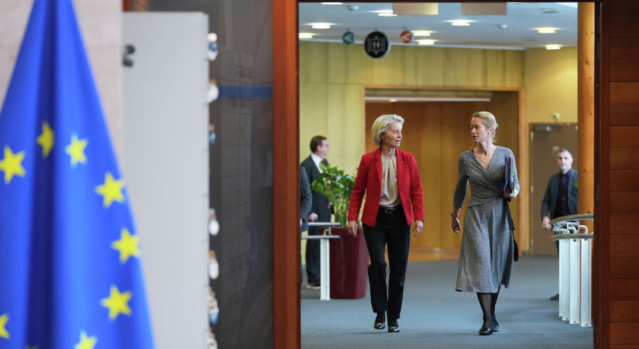 Председатель Еврокомиссии Урсула фон дер Ляйен и глава внешнеполитического ведомства ЕС Кая Каллас в штаб-квартире ЕС в Брюсселе, Бельгия