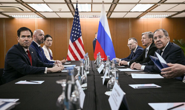 Делегации США и России на саммите АСЕАН в Пасае, 23 июля 2026 г.