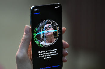 Настройка Face ID на новом смартфоне iPhone X