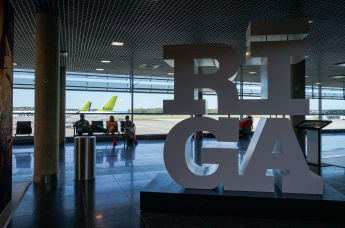 Зал ожидания аэропорта Рига