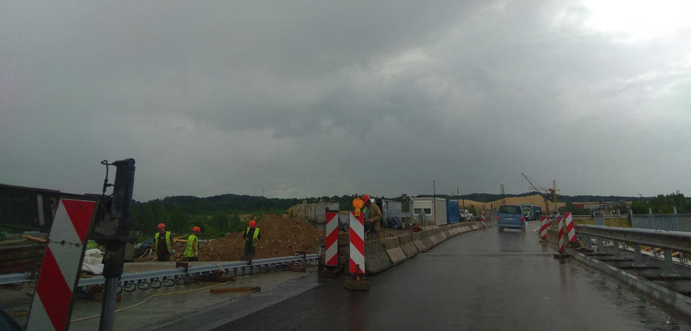 Ремонт дороги.