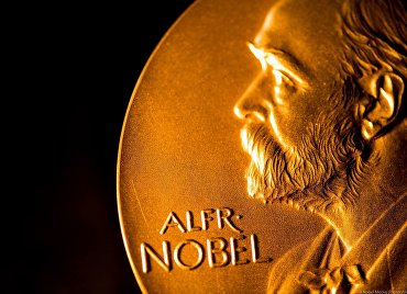 Медаль, вручаемая лауреату Нобелевской премии