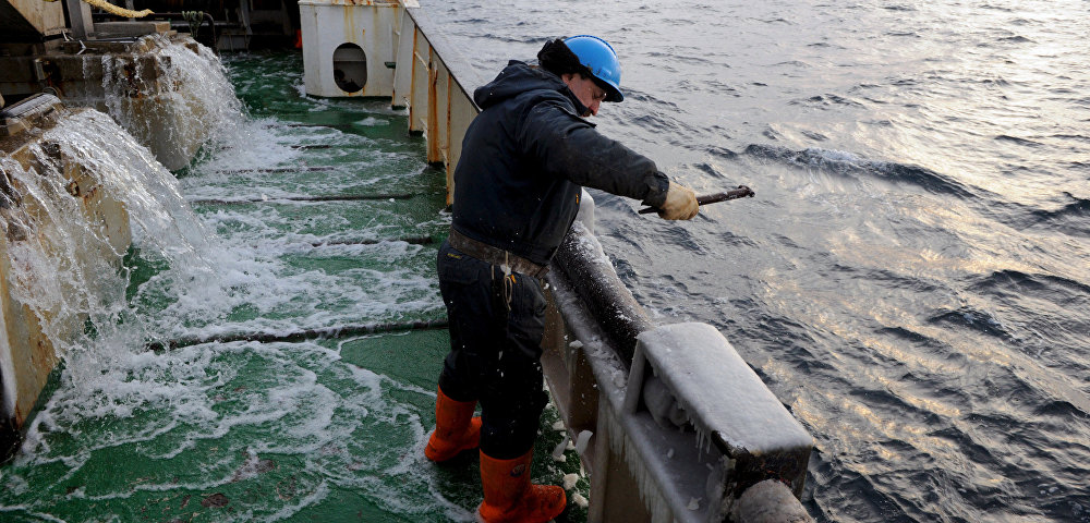 Рыбный промысел на сейнере-траулере Рыбный промысел на сейнере-траулере