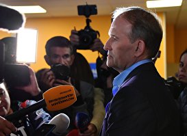 Передача военнопленных Украине представителями ЛНР и ДНР